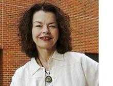 Peggy Brouse wins Mason’s Distance Education Award_opt